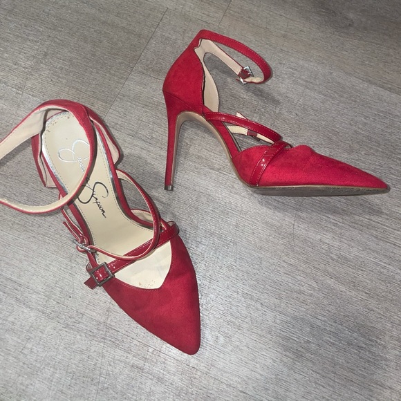 Jessica Simpson Shoes - Jessica Simpson red heels 👠